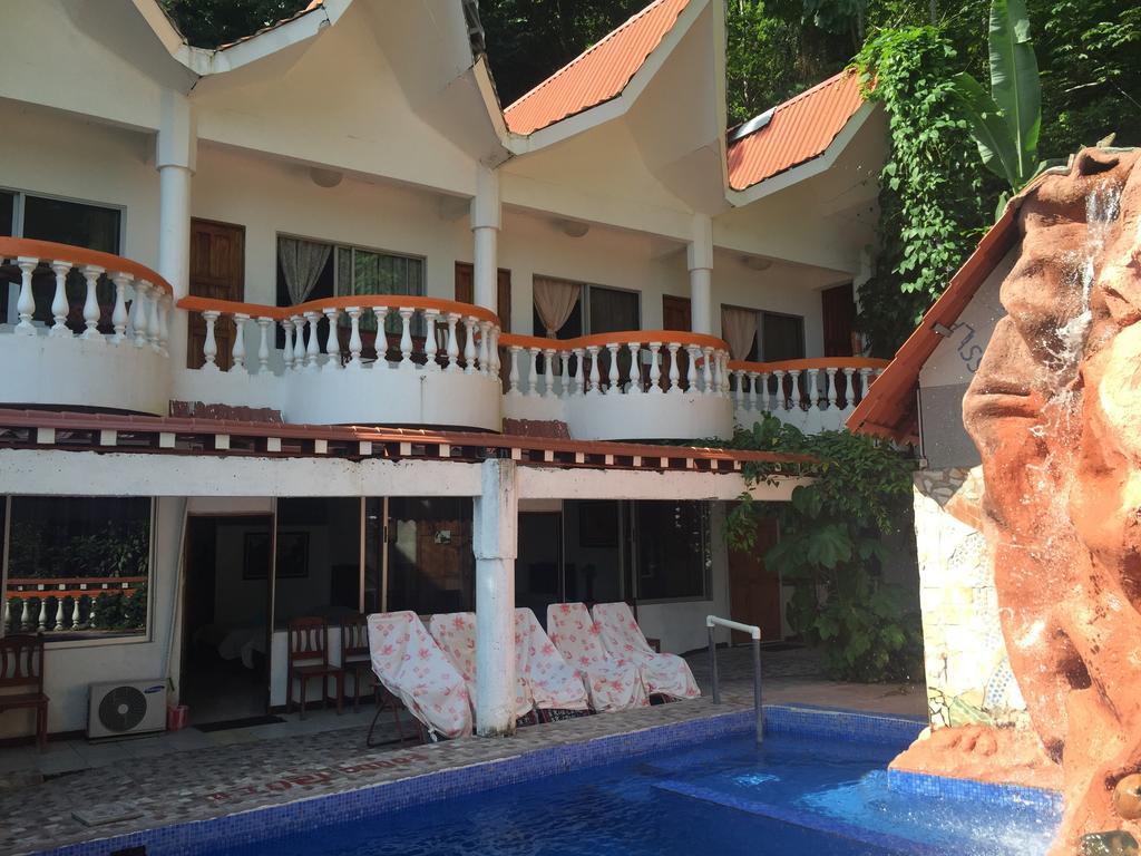 Hotel Coco Beach Manuel Antonio Bagian luar foto